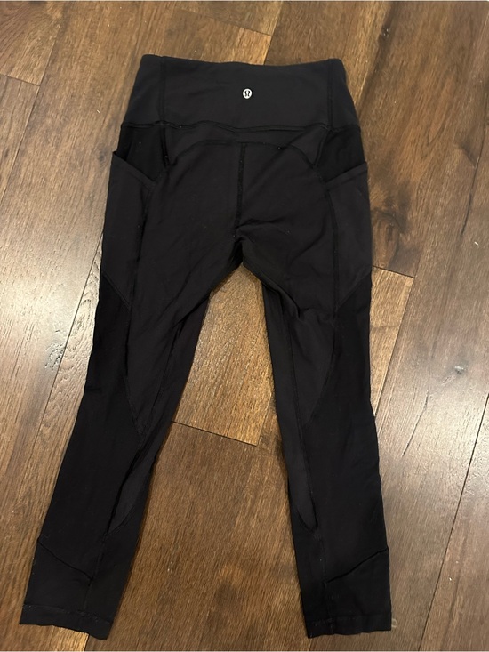 lululemon athletica Pants - lululemon athletica Black High-Rise Cropped Leggings with Side Pockets